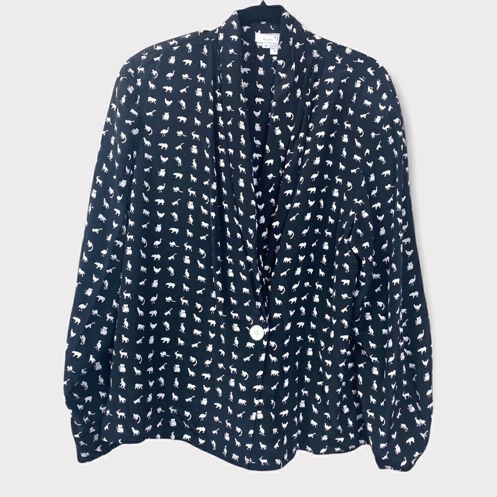 Doncaster Collection Silk Animal Graphic Print long sleeve blouse